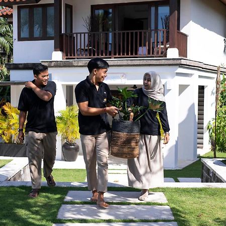 Villa Manis Canggu ภายนอก รูปภาพ
